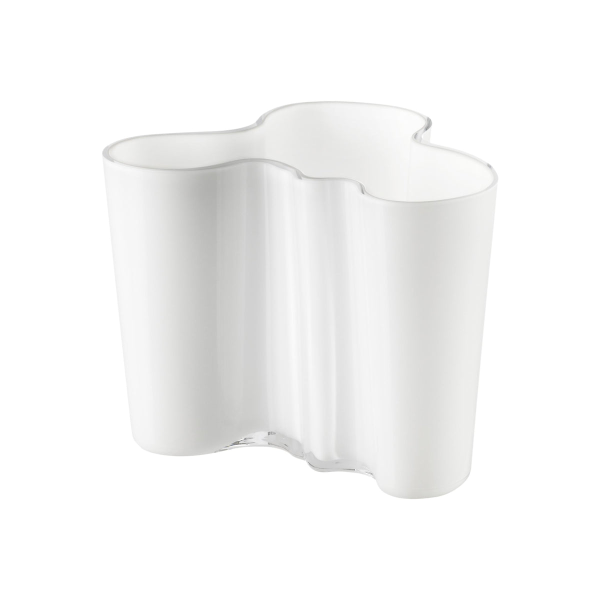 Alvar Aalto Collection Vase 120mm opal - Aalto vase 120mm opal