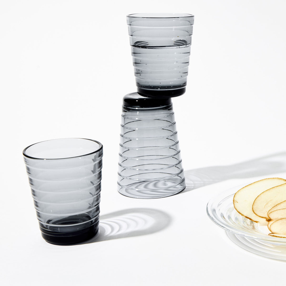 Aino Aalto glas 22 cl grijs set van 2 - Aino Aalto tumbler 22cl grey 2pc