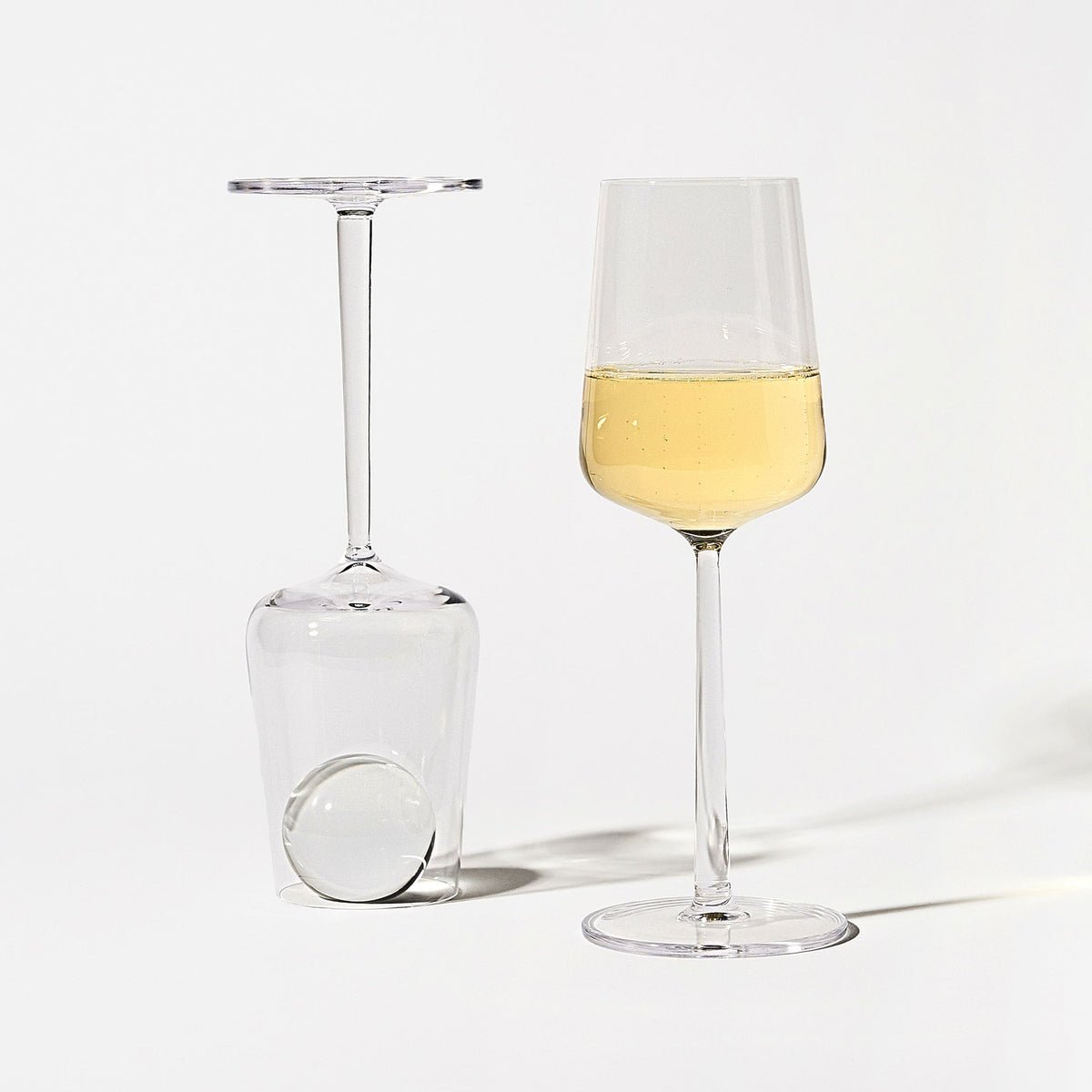 Essence weisswein 33cl 2Stk - Essence white wine glass 33cl 2pc