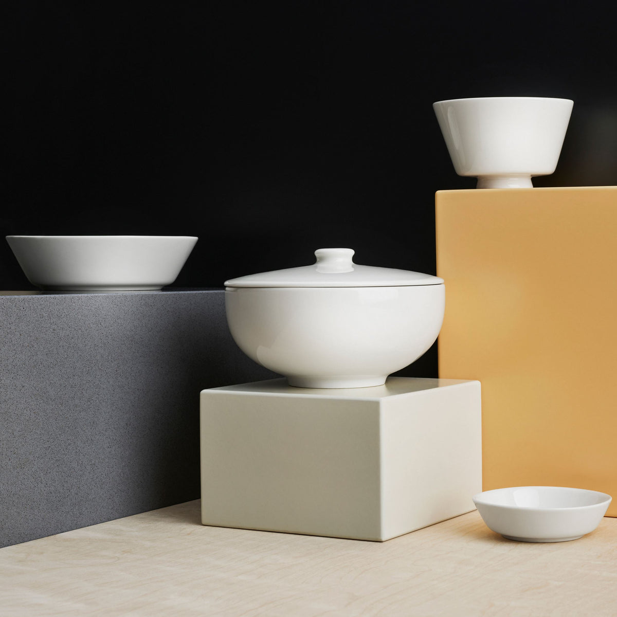 Teema Tiimi Suppenschüssel 0,8L w lid weiss - Teema Tiimi soup bowl 0,8L w lid  white