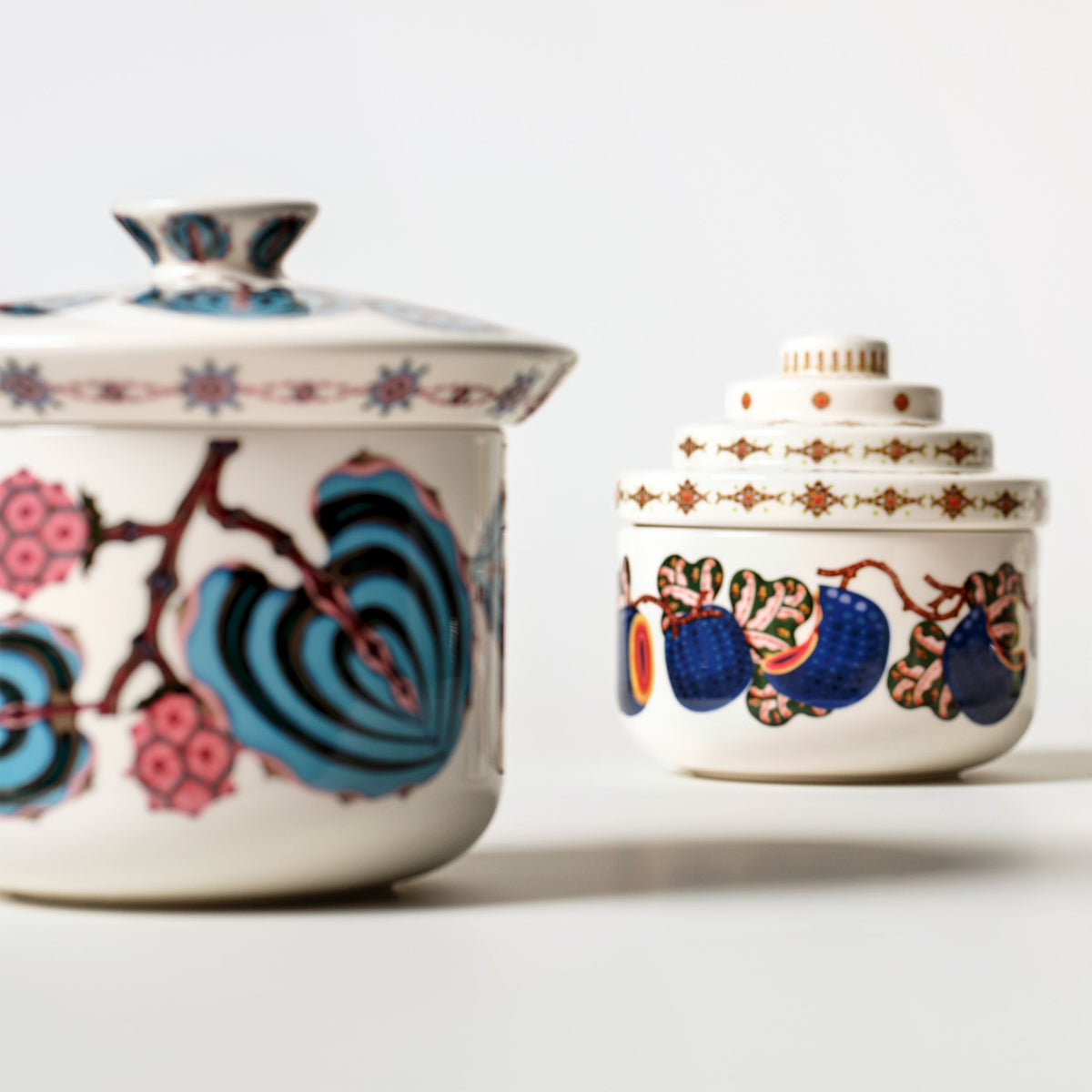 Taika decorative ceramic jar 145x150mm Sato - Taika decorat ceramic jar 145X150mm Sato