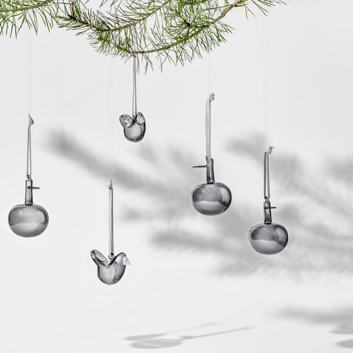 Iittala lasiomena harmaa 3kpl - Iittala glass apple grey 3set