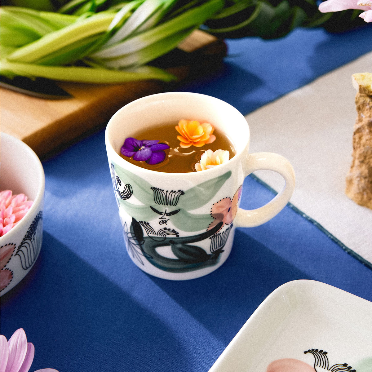 Kukkamaa muki 0,3L vihreä - Kukkamaa mug 0,3L green