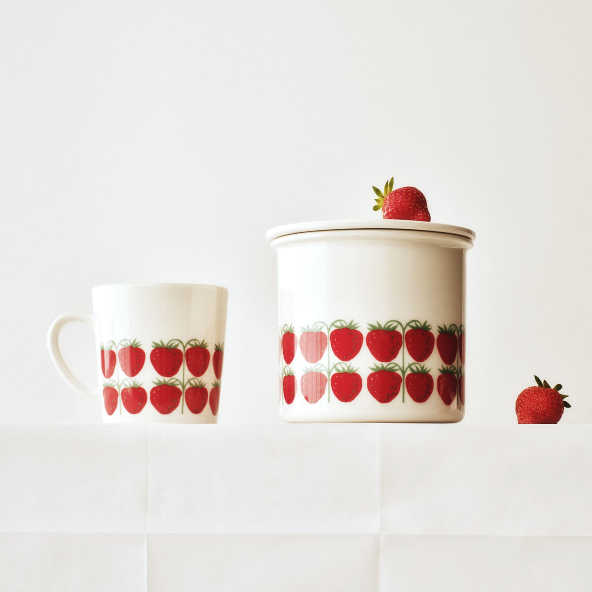 Pomona muki 0,3L mansikka - Pomona mug 0,3L strawberry
