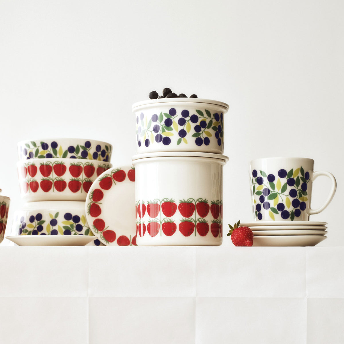 Pomona tallrik 11,5cm jordgubbe - Pomona plate 11,5cm strawberry