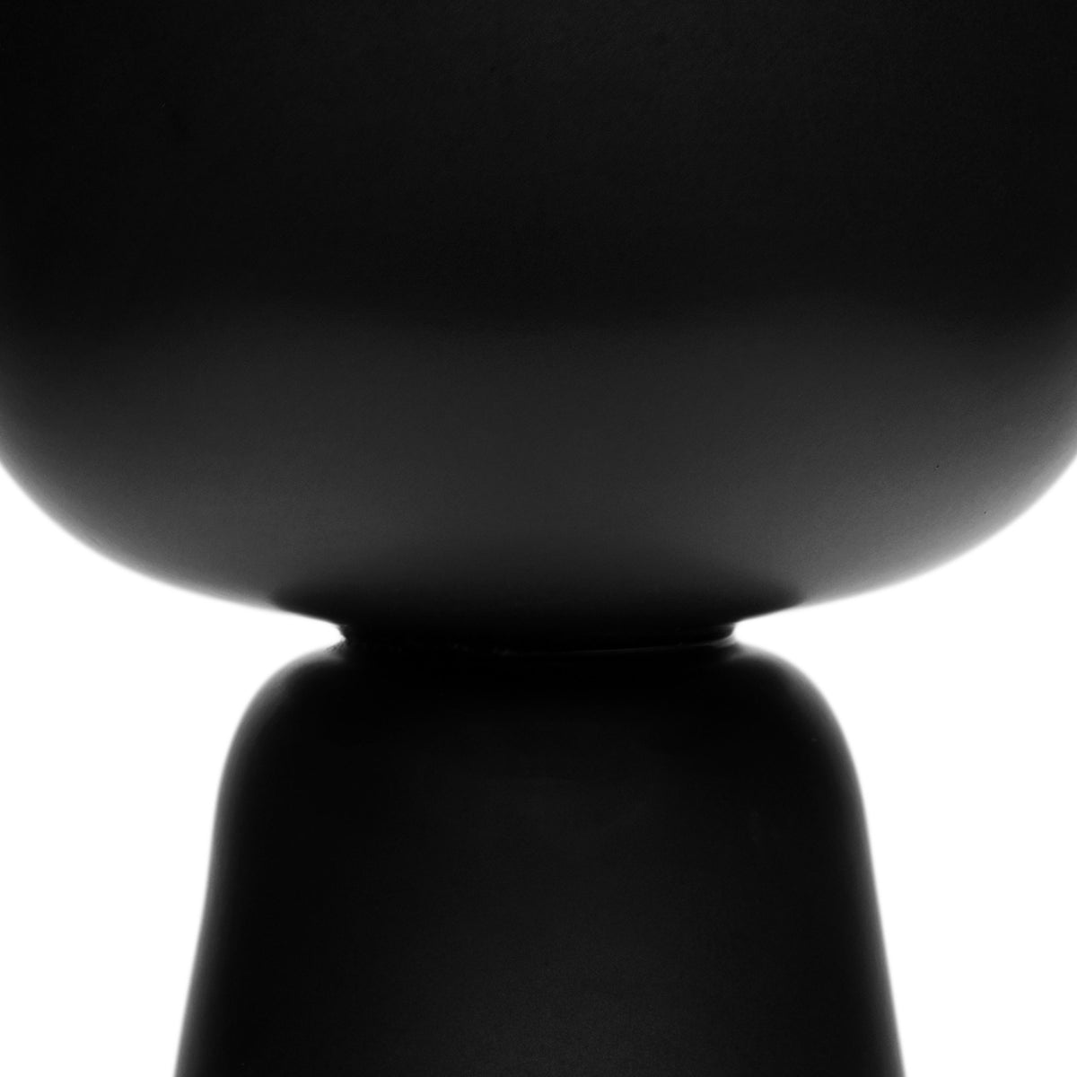 Nappula Übertopf 320 x 190mm Mattschwarz - Nappula plant pot 320x190 matte black