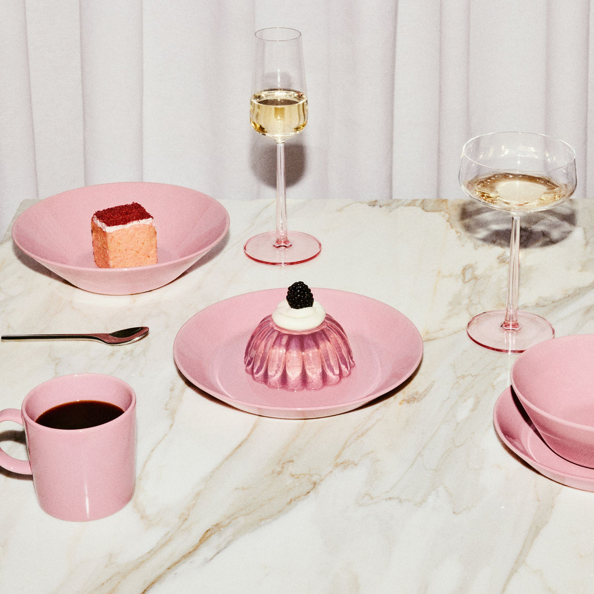 Teema Becher 0,3 l rosa - Teema plate deep 21cm rose