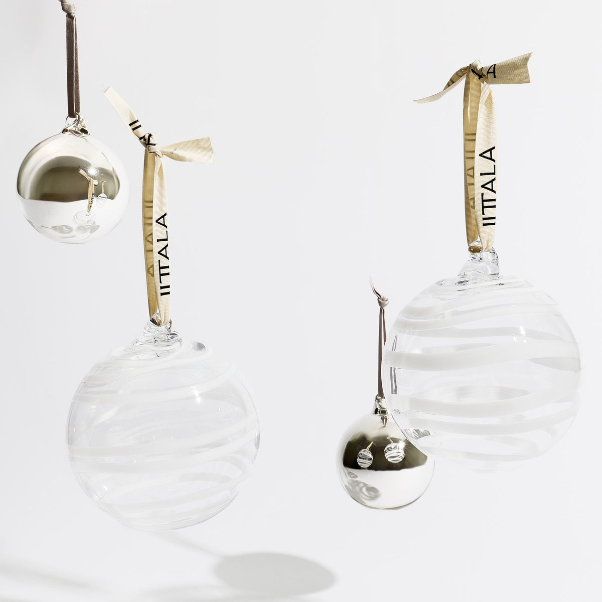 Iittala Glaskugel 2026 13cm - Iittala glass orb 2026 13cm